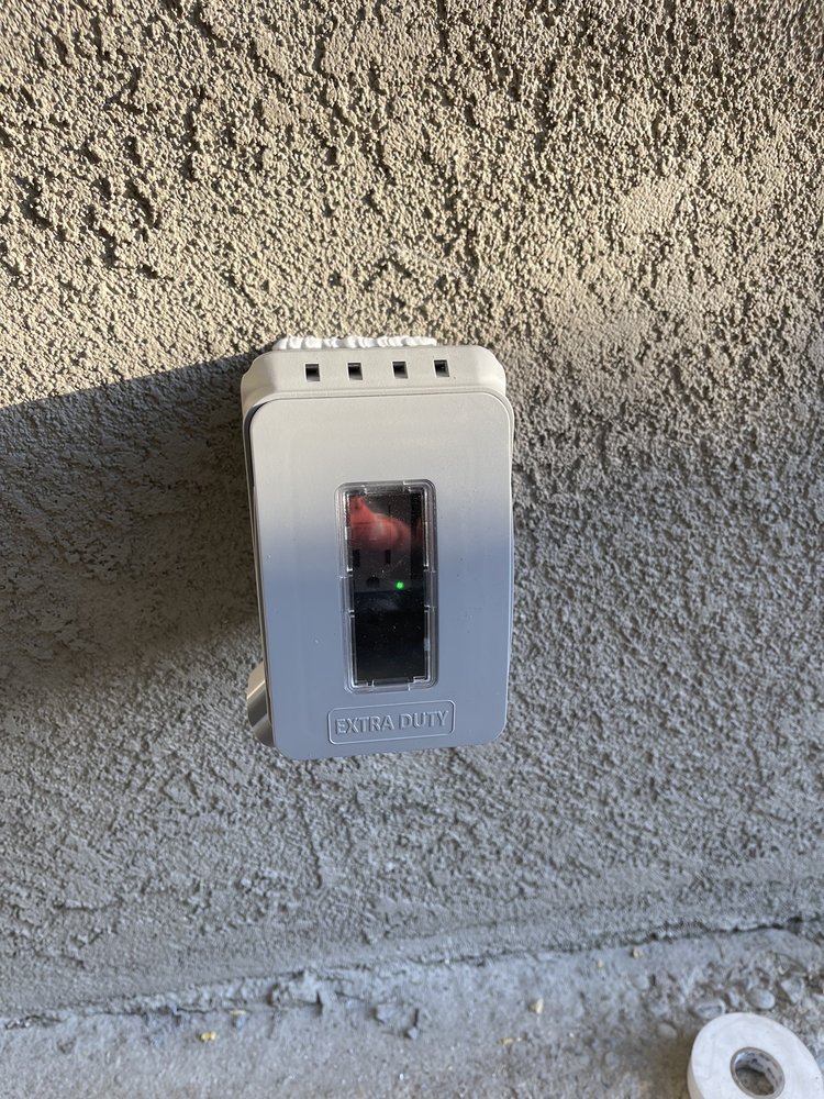 Slide of PowerSun Electrician