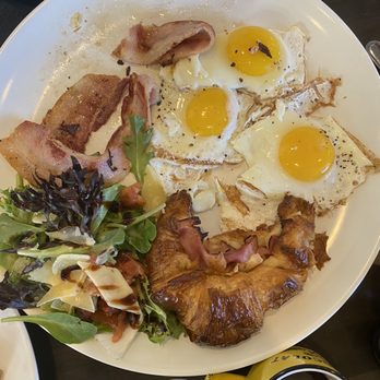 Paulette Cafe - French Country Breakfast - Pizza Near Me - Conroe, Texas Paulette Cafe - French Country Breakfast - Pizza Near Me - Conroe, Texas