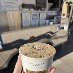 Perfect Pint at the Desert Hills Premium Outlets - half pint cappuccino toffee crunch ($12)