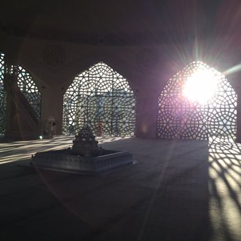 Marmara İlahiyat Camii - Ambience - Mosques Near Me - Istanbul, 34