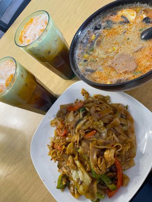 Miss Thai & Ramen Noodles Café by null