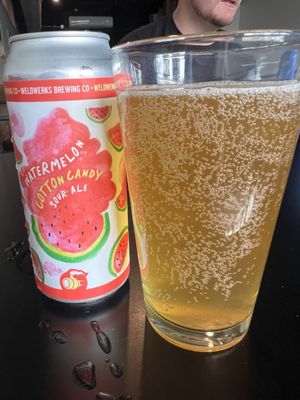 BOTTLE BAR EAST by null