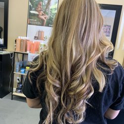 Bellisima Salon - Highlighted hair