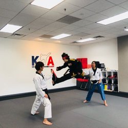 KTA-Kim Min Kyung Taekwondo Academy - Martial arts class