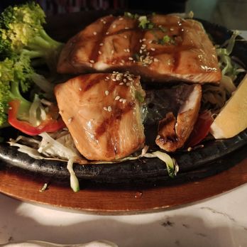 Fish Boon - Salmon Teriyaki. A good size portion of fish. - Japanese Near Me - Carlsbad, California Fish Boon - Salmon Teriyaki. A good size portion of fish. - Japanese Near Me - Carlsbad, California