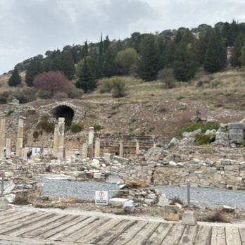 Ephesus - Landmarks & Historical Buildings Near Me - İzmir, 35
