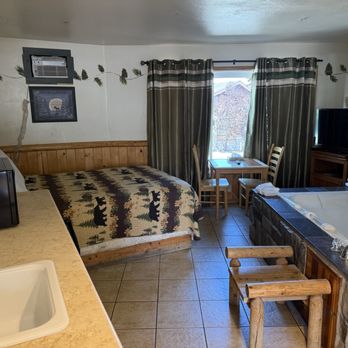 Fireside Lodge - Hotels Near Me - Big Bear Lake, California Fireside Lodge - Hotels Near Me - Big Bear Lake, California