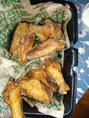 Wingstop by null