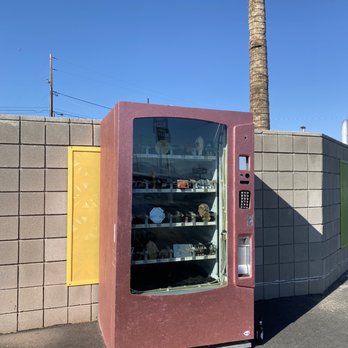 Hotel McCoy - Hilarious vending machine with skulls and crystals in it - Hotels Near Me - Tucson, Arizona