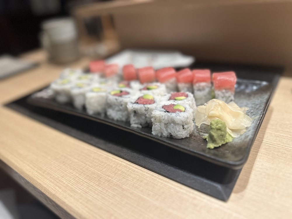 Sushi Hiroyoshi Japanese Cuisine