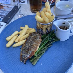 The Noisy Lobster - Perfectly seasoned fish