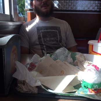 Carl's Jr - Fast Food Near Me - Mcminnville, Oregon Carl's Jr - Fast Food Near Me - Mcminnville, Oregon