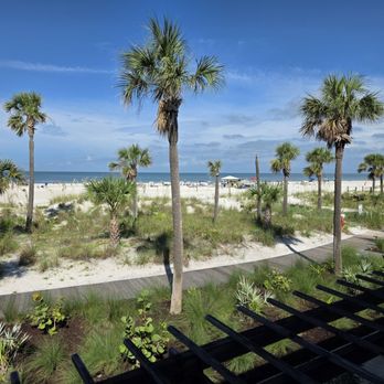 Sirata Beach Resort - Oceanfront king room - Venues & Event Spaces Near Me - St Pete Beach, Florida