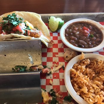 Gladstone's - Fish tacos - Seafood Near Me - Long Beach, California Gladstone's - Fish tacos - Seafood Near Me - Long Beach, California