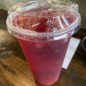 Boxwood Coffee - Large Iced Hibiscus Berry Tea - Coffee & Tea Near Me - Summit, New Jersey