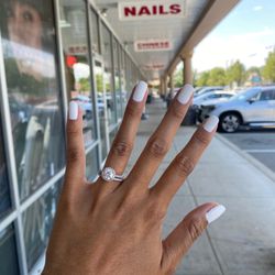 Tulip Nails
