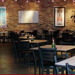 Paulie's