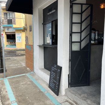 PALOMANEGRA - Coffee & Tea Near Me