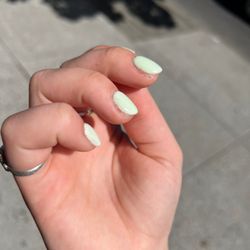 Hollywood Nails & Spa