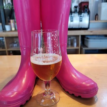 Bakersfield Beer Company - Pink Boots Society - Beer Bar Near Me - Bakersfield, California Bakersfield Beer Company - Pink Boots Society - Beer Bar Near Me - Bakersfield, California