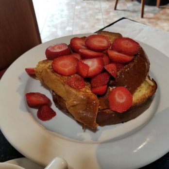 Blvd Diner - Strawberry French Toast - Diners Near Me - Sunnyside, New York