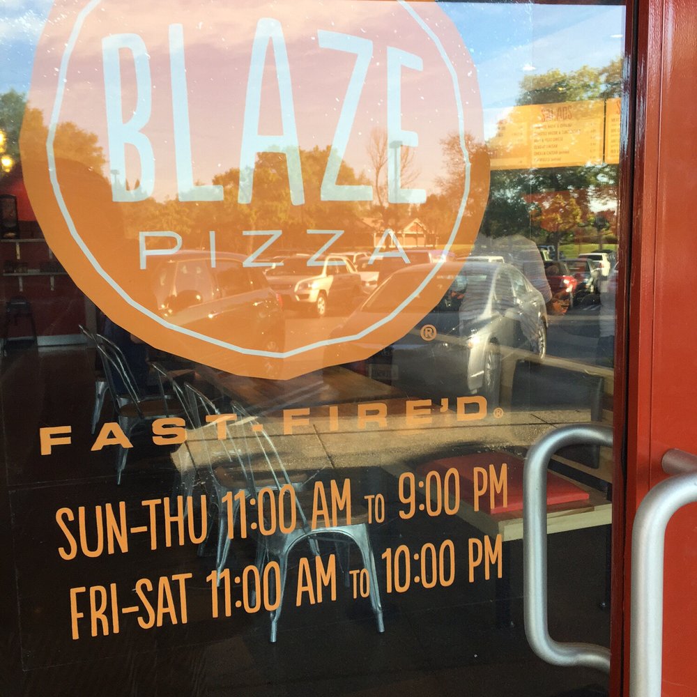 Blaze Pizza - Salad Near Me - Gold River, California
