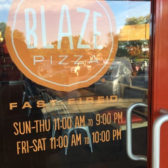 Blaze Pizza - Salad Near Me - Gold River, California