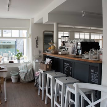 Ladelokal - Innen Kaffee und Verkauf von Dekorations-Artikeln - Cafes Near Me - Unterseen, BE Ladelokal - Innen Kaffee und Verkauf von Dekorations-Artikeln - Cafes Near Me - Unterseen, BE