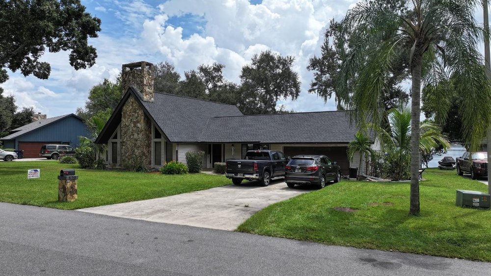 Slide of Bob & Jerry's Roofing