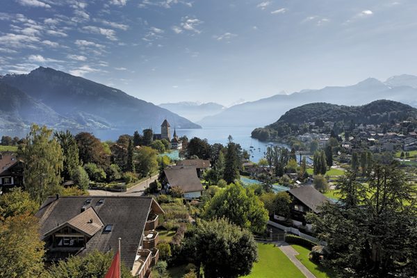Hotel Eden Spiez by null