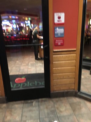 Applebee's Grill + Bar by null