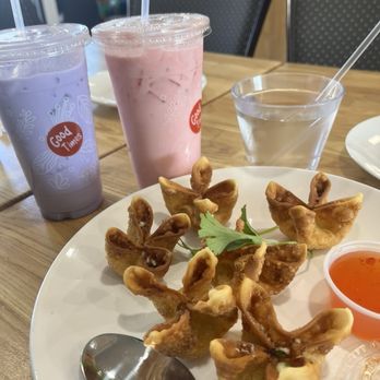 My Thai Beach - Wonton filled cream cheese and jalapeños - Thai Near Me - Capitola, California My Thai Beach - Wonton filled cream cheese and jalapeños - Thai Near Me - Capitola, California