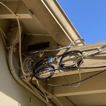 Peacemaker Pest Control - Sealed entry points keep squirrels and rodents out of your roof space. - Pest Control Near Me Peacemaker Pest Control - Sealed entry points keep squirrels and rodents out of your roof space. - Pest Control Near Me