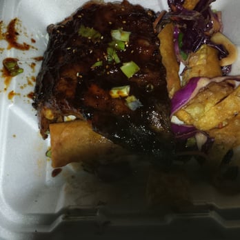Stacey's 5 Dollar Hollar - Ribs and veggie spring rolls - Food Trucks Near Me Stacey's 5 Dollar Hollar - Ribs and veggie spring rolls - Food Trucks Near Me