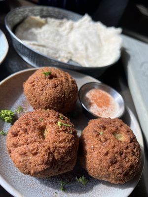 Karam Restaurant and Bar by null