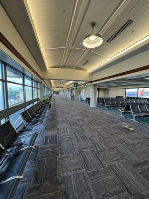 Kahului Airport by null