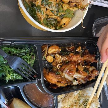 Sono Kitchen & Boba - Chicken Basil bento box. Calimari appetizer. - Bubble Tea Near Me - Sedona, Arizona