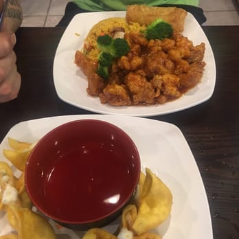 Peking Tokyo - Sesame chicken and crab ragoons - Japanese Near Me - New York Mills, New York Peking Tokyo - Sesame chicken and crab ragoons - Japanese Near Me - New York Mills, New York