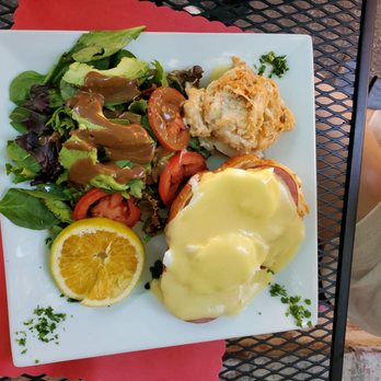 Cafe Laurent - Eggs benedict - French Near Me - Mar Vista, California