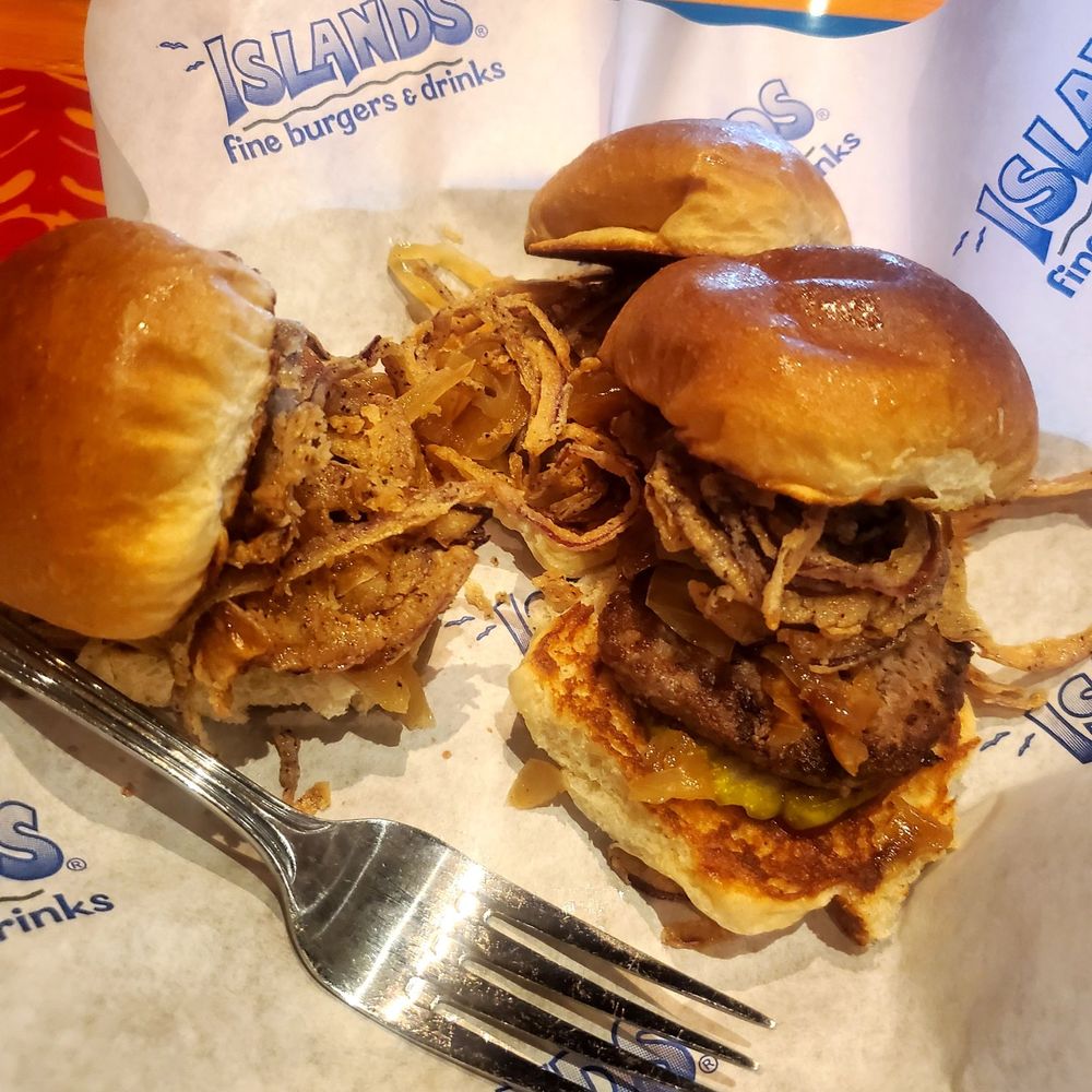 Islands Restaurant - Burgers Near Me - San Diego, California