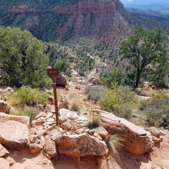 Watchman Trail - Hiking Near Me - Virgin, Utah Watchman Trail - Hiking Near Me - Virgin, Utah