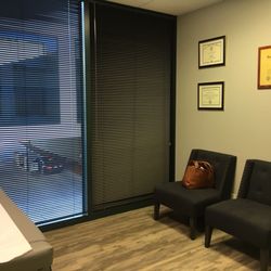 Paragon Sports Medicine - Exam room waiting chairs - nice!