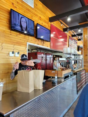 Red White & Que Smokehouse by null