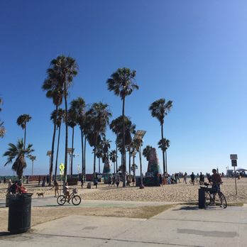 Venice Beach Boardwalk - Beaches Near Me - Venice, California