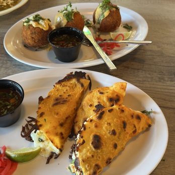 Venalonzo’s Tacos - Parker - Quesabirria tacos and birria mac n cheese balls - Tacos Near Me - Parker, Colorado