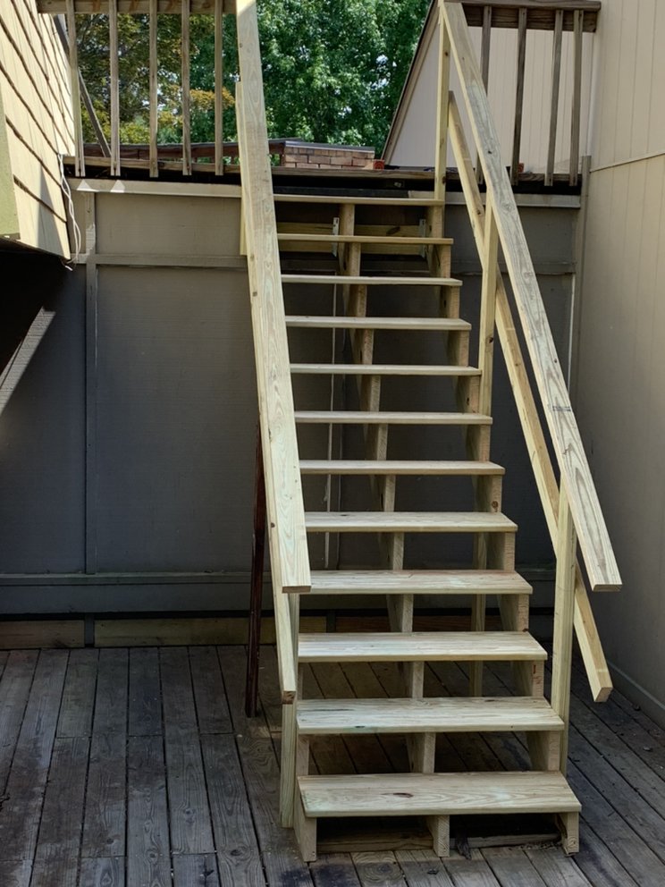 Slide of B&G Painting and Roofing