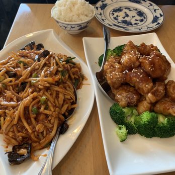 Oriental Flavor - Szechuan Near Me - Amherst, Massachusetts Oriental Flavor - Szechuan Near Me - Amherst, Massachusetts