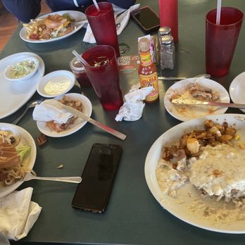 Ramona Cafe - Bleu Cheese Burger, cheese burger and a fried chicken steak - Breakfast & Brunch Near Me - Ramona, California Ramona Cafe - Bleu Cheese Burger, cheese burger and a fried chicken steak - Breakfast & Brunch Near Me - Ramona, California