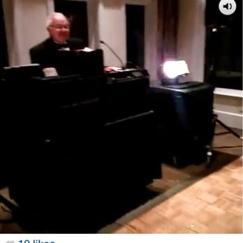 San Jose DJ - Earl rocking it!!!! - DJs Near Me - San Jose, California San Jose DJ - Earl rocking it!!!! - DJs Near Me - San Jose, California