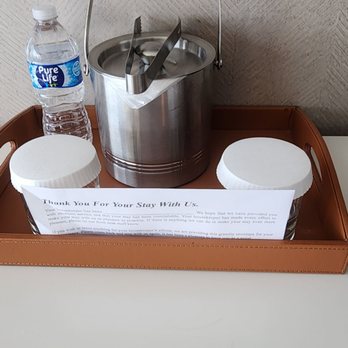 Hilton Norfolk The Main - Hotels Near Me - Norfolk, Virginia Hilton Norfolk The Main - Hotels Near Me - Norfolk, Virginia